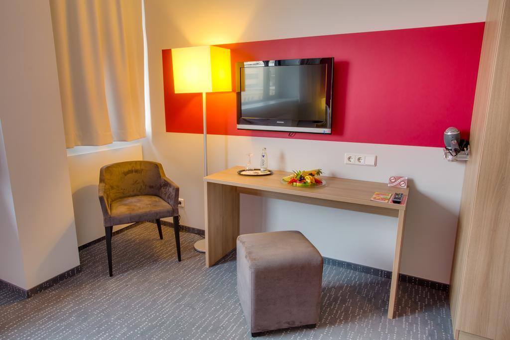 Biendo Hotel เคมนิตซ์ ห้อง รูปภาพ