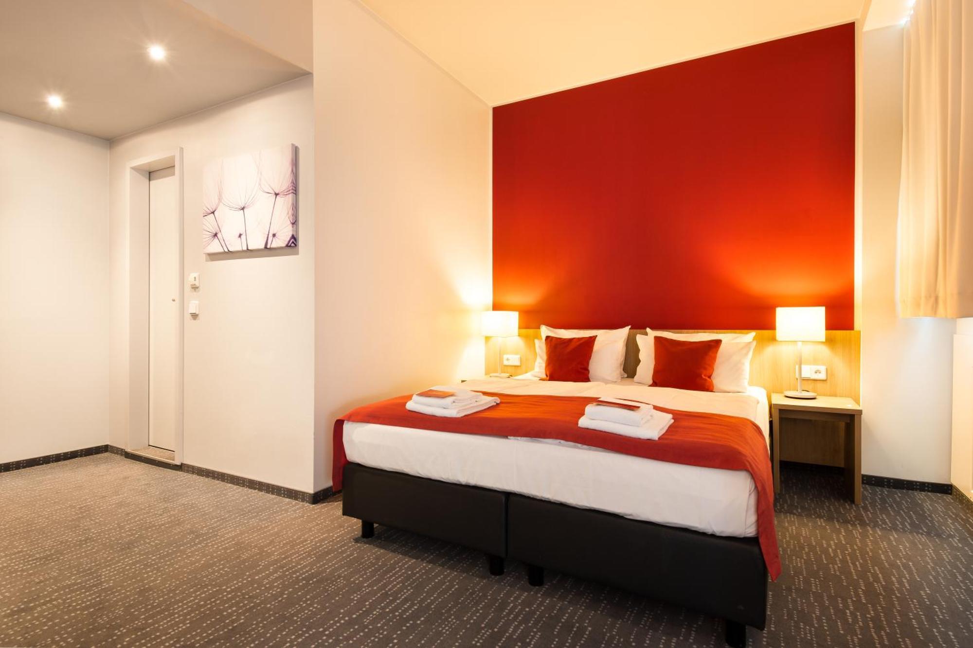 Biendo Hotel เคมนิตซ์ ภายนอก รูปภาพ
